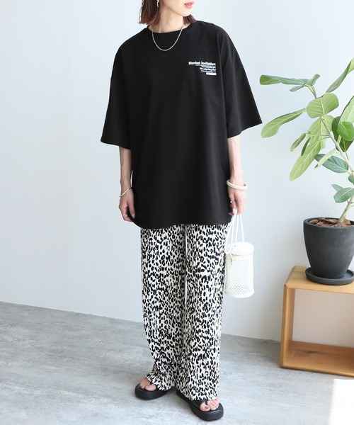 reca（レカ）の「バックロゴプリントＴシャツ（Tシャツ/カットソー・レディース・ブラック/ピンク系その他/オフホワイト/グリーン系その他・FREE）」の17枚目の写真