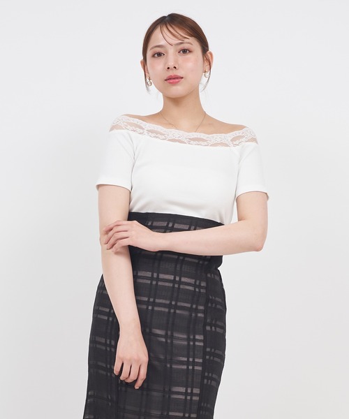 ROYAL PARTY（ロイヤルパーティー）の「デコルテレースカットリブトップス（Tシャツ/カットソー・レディース・ピンク/オフホワイト/ブラック・FREE）」の8枚目の写真