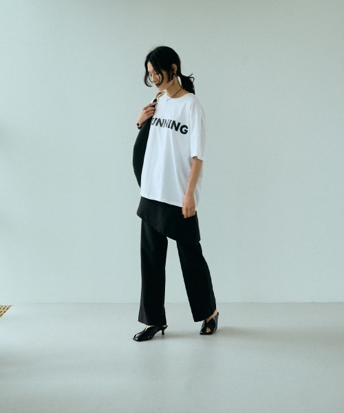 marjour（マージュール）の「STUNNING TEE（Tシャツ/カットソー・レディース・ブラック/ベージュ・フリー）」の12枚目の写真