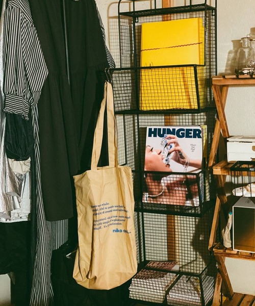 niko and...（ニコアンド）の「オリジナルロゴ パッカブルトートバッグ（トートバッグ・レディース・ネイビー/チャコール/ナチュラル/ピンク/グリーン/マスタード・0）」の21枚目の写真