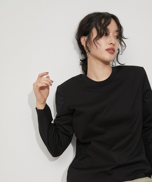 ADAM ET ROPE'（アダムエロペ）の「ショルダーパッドロンTEE（Tシャツ/カットソー・レディース・ホワイト/ブラック・FREE）」の1枚目の写真