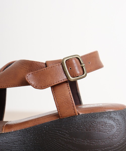 【セール】Nuts worldサンダル（合皮）（サンダル）｜FUNALIVE（ファンアライブ）