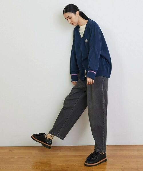 FRAPBOIS（フラボア）の「カーブデニム2 パンツ（デニムパンツ・レディース・ブルー/ブラック・0/1/2/3）」の20枚目の写真