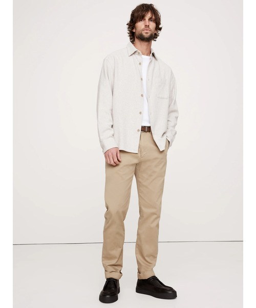 Banana Republic（バナナリパブリック）の「スリム ストレッチ チノパンツ（チノパンツ・メンズ・アイボリー/ブラック/ベージュ/チャコールグレー/ネイビー/カーキ/ダークブラウン・32W 30L/28W 30L/33W 30L/34W 30L/30W 30L/31W 30L/29W 30L）」の19枚目の写真