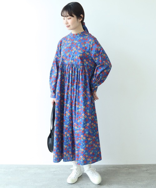 bulle de savon（ビュルデサボン）の「パンジープリント ワンピース