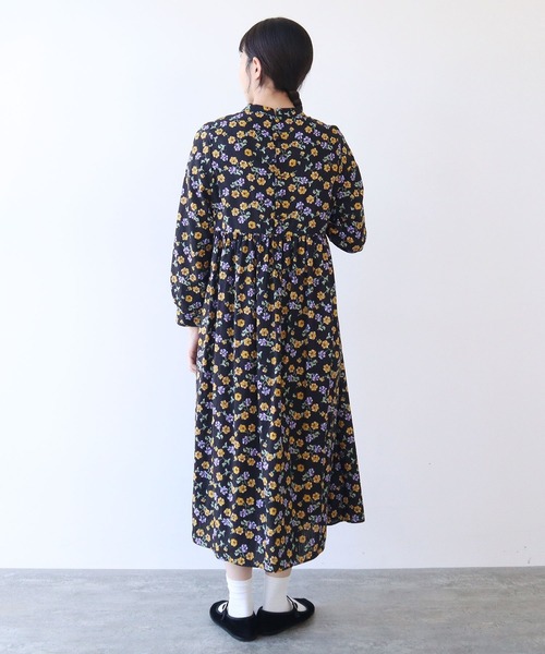 bulle de savon（ビュルデサボン）の「パンジープリント ワンピース