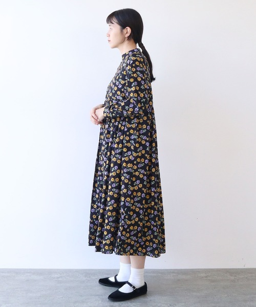 bulle de savon(ビュルデサボン)の「パンジープリント ワンピース(ワンピース・レディース・ブルー/ブラック・FREE)」の14枚目の写真