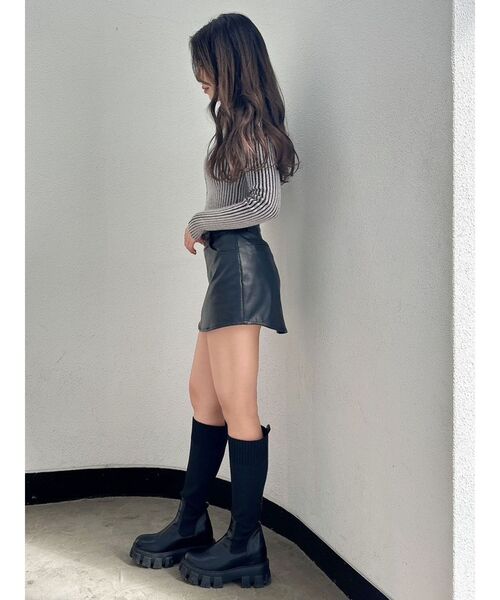 GYDA（ジェイダ）の「Ｗファスナーリブニットトップス（ニット/セーター・レディース・ブラック/その他1/オフホワイト・FREE）」の11枚目の写真