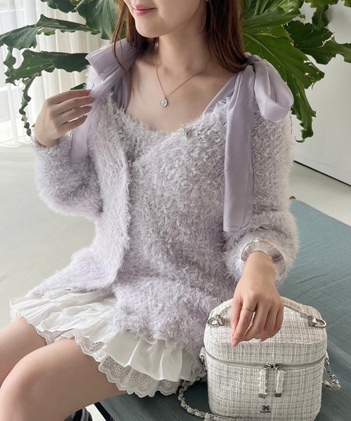 one after another NICE CLAUP(ワンアフターアナザーナイスクラップ)の「キラキラボタンチュールフェザーロングカーディガン(カーディガン/ボレロ・レディース・ラベンダー/ブラウン/アイボリー/チャコールグレー・FREE)」の21枚目の写真