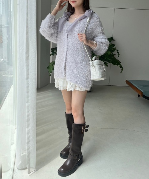 one after another NICE CLAUP(ワンアフターアナザーナイスクラップ)の「キラキラボタンチュールフェザーロングカーディガン(カーディガン/ボレロ・レディース・ラベンダー/ブラウン/アイボリー/チャコールグレー・FREE)」の22枚目の写真