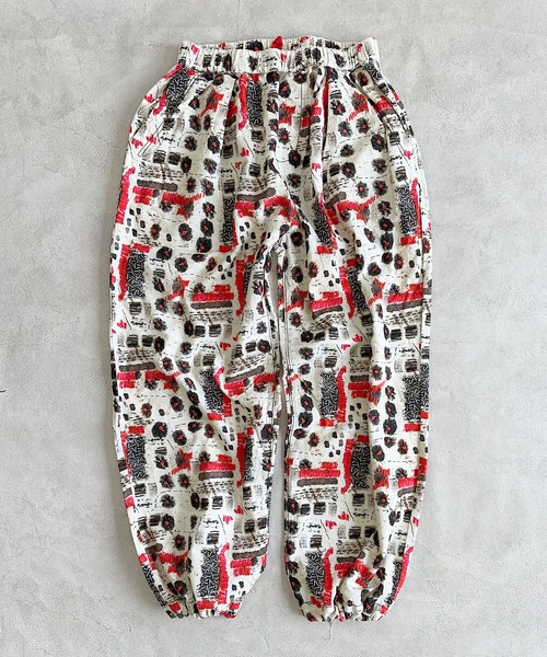 A BOND（アボンド）の「タックイージーパンツ/おとな（その他パンツ・レディース・イエロー/レッド/オフホワイト/パープル/ライトブルー・160cm/170cm）」の8枚目の写真