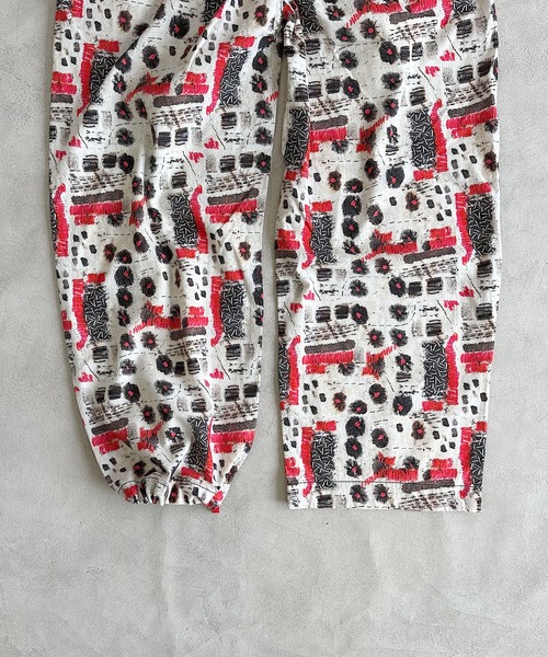 A BOND（アボンド）の「タックイージーパンツ/おとな（その他パンツ・レディース・イエロー/レッド/オフホワイト/パープル/ライトブルー・160cm/170cm）」の9枚目の写真