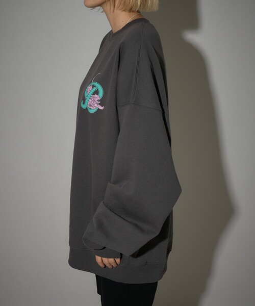 PUBLUX（パブリュクス）の「Bohemian Chop/ボヘミアンチョップ バックプリント 虎 スウェット　限定展開（スウェット・レディース・ネイビー/アッシュグレー/チャコールグレー・L/M/S）」の11枚目の写真