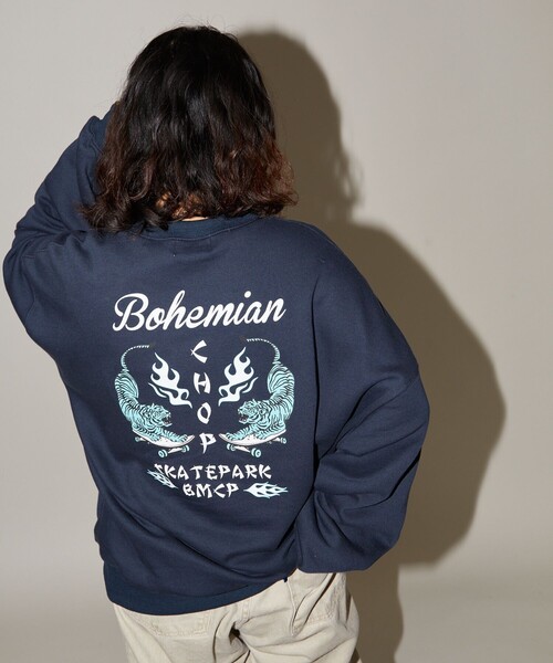 PUBLUX（パブリュクス）の「Bohemian Chop/ボヘミアンチョップ バックプリント 虎 スウェット　限定展開（スウェット・レディース・ネイビー/アッシュグレー/チャコールグレー・L/M/S）」の20枚目の写真