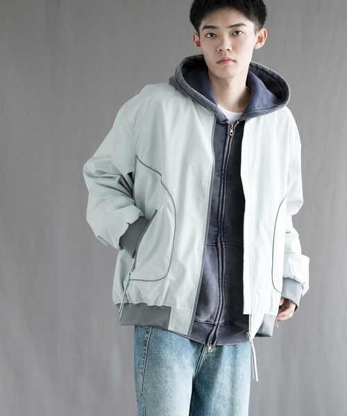 aimoha（アイモハ）の「【aimoha neo】Urban Explorer Bomber Jacket（ミリタリージャケット・メンズ・ベージュ/ブラック/グレー・MEDIUM/LARGE/X-LARGE/XX-LARGE/XXX-LARGE）」の3枚目の写真