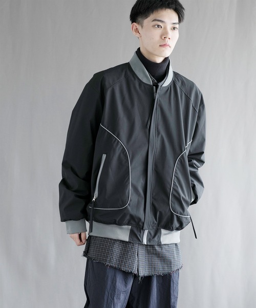 aimoha（アイモハ）の「【aimoha neo】Urban Explorer Bomber Jacket（ミリタリージャケット・メンズ・ベージュ/ブラック/グレー・MEDIUM/LARGE/X-LARGE/XX-LARGE/XXX-LARGE）」の13枚目の写真