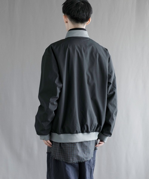 aimoha（アイモハ）の「【aimoha neo】Urban Explorer Bomber Jacket（ミリタリージャケット・メンズ・ベージュ/ブラック/グレー・MEDIUM/LARGE/X-LARGE/XX-LARGE/XXX-LARGE）」の18枚目の写真