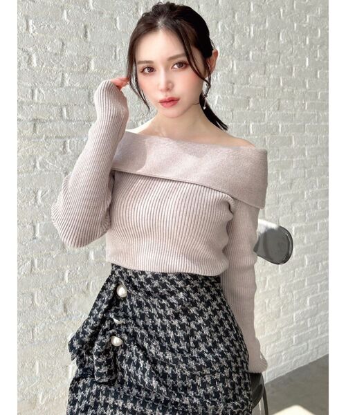 RESEXXY(リゼクシー)の「リブニットオフショルトップス(ニット/セーター・レディース・ブラック/ベージュ/ホワイト・FREE)」の13枚目の写真