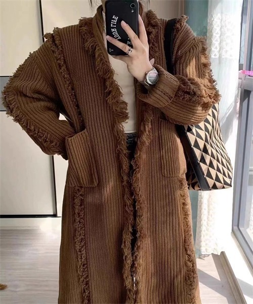 FREE STYLISTS(フリー スタイリスト)の「フリンジニットロングカーディガン(カーディガン/ボレロ・レディース・ブラック/カーキ/オフホワイト/グレー・FREE)」の1枚目の写真