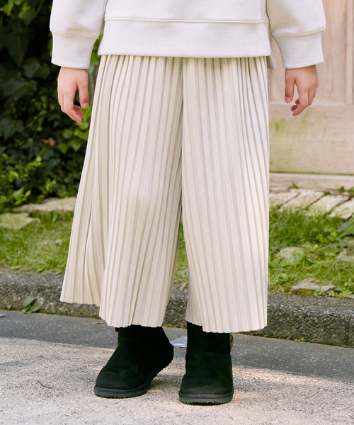 ikka(イッカ)の「【親子コーデ】スエード風プリーツパンツ(120~160cm)(その他パンツ・キッズ・オフホワイト/モカ・120/130/140/150/160)」の4枚目の写真