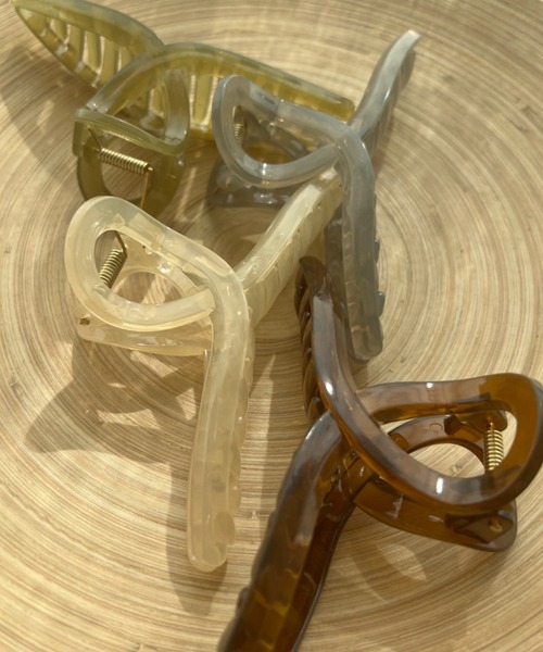 ciite'（シーテ）の「アクリルバンス クリップ（バレッタ/ヘアクリップ・レディース・グレー/ブラウン/アイボリー/カーキ・FREE）」の19枚目の写真