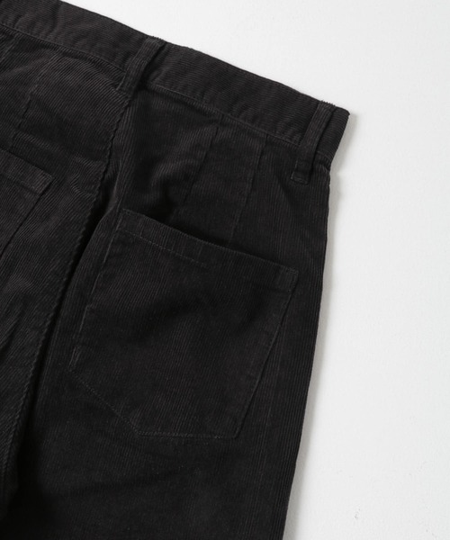 URBAN RESEARCH(アーバンリサーチ)の「コーデュロイカーブパンツ(その他パンツ・レディース・チャコールグレー/アイボリー/ベージュ・36/38/40)」の7枚目の写真