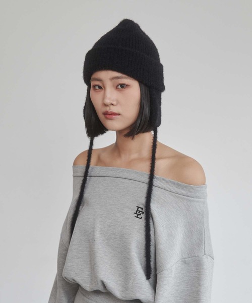 ENVYM（アンビー）の「イヤーフラップニットキャップ（ニットキャップ/ビーニー・レディース・ブラック/グレー・FREE）」の2枚目の写真