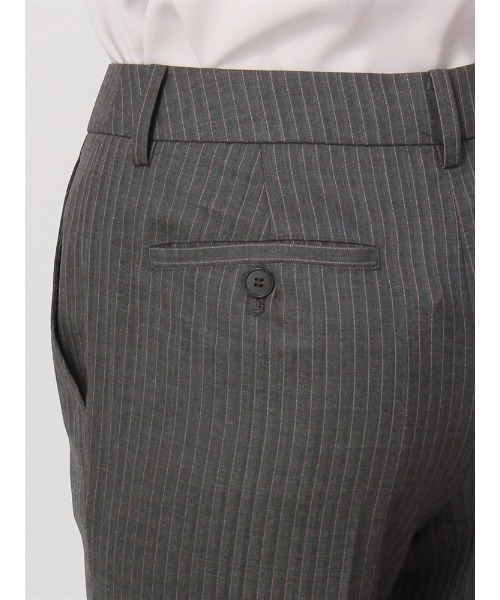 SUIT SQUARE（スーツスクエア）の「テーパードパンツ  ウォッシャブル  ストレッチ  ピンストライプ（スーツパンツ・レディース・チャコールグレー・36(7号)/38(9号)/40(11号)/42(13号)）」の5枚目の写真