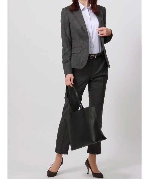 SUIT SQUARE（スーツスクエア）の「テーパードパンツ  ウォッシャブル  ストレッチ  ピンストライプ（スーツパンツ・レディース・チャコールグレー・36(7号)/38(9号)/40(11号)/42(13号)）」の8枚目の写真