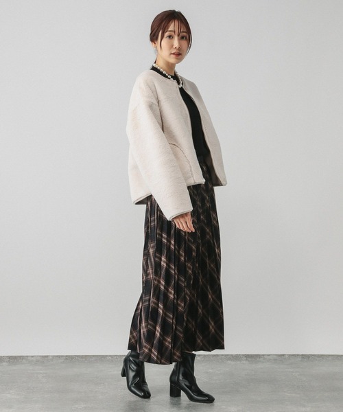 GLOBAL WORK（グローバルワーク）の「リバーシブルフェイクムートンブルゾン/115437（ブルゾン・レディース・モカ/アイボリー/ライトグレー・LARGE/MEDIUM）」の11枚目の写真