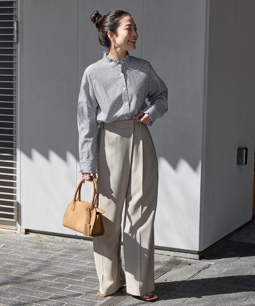 B.C STOCK（ベーセーストック）の「《追加》【WEB限定】スタンドフリルブラウス（シャツ/ブラウス・レディース・ブラック系その他/ネイビー・FREE）」の3枚目の写真