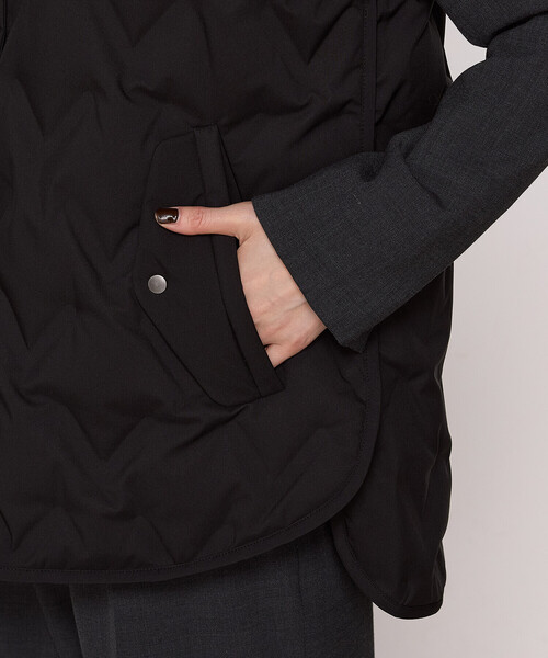 Gabardine K.T（ギャバジンケーティー）の「ダウン ジレ（ダウンベスト・レディース・ライトグレー・9号）」の21枚目の写真