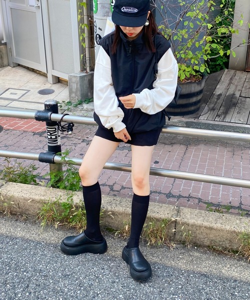 CIAOPANIC TYPY(チャオパニックティピー)の「【ユニセックス】撥水ドロストナイロンベスト(ベスト・メンズ・ライトグレー/ベージュ/チャコールグレー/ブラック/カーキ・MEDIUM/LARGE)」の12枚目の写真