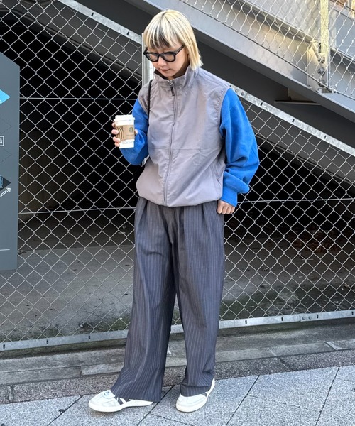 CIAOPANIC TYPY(チャオパニックティピー)の「【ユニセックス】撥水ドロストナイロンベスト(ベスト・メンズ・ライトグレー/ベージュ/チャコールグレー/ブラック/カーキ・MEDIUM/LARGE)」の18枚目の写真