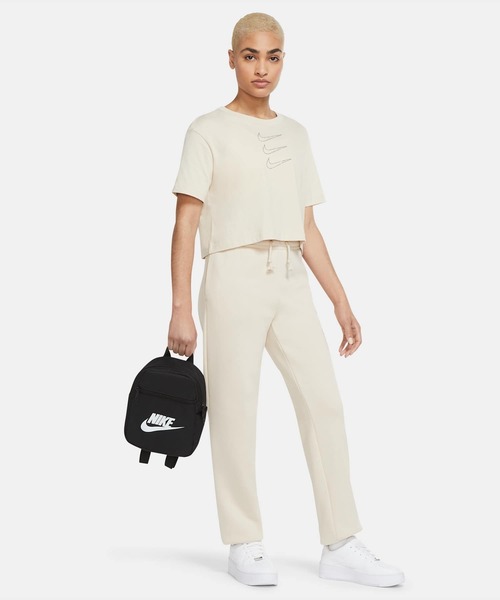 完売必須!☆Nike Sportswear Futura 365 Mini Backpack (6L) ナイキ スポーツウェア フューチュラ 365 ウィメンズ ミニ