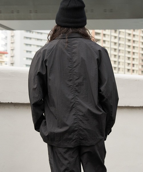 NO NEED（ノーニード）の「タスランナイロン アクティブジャケット/セットアップ可能（テーラードジャケット・メンズ・ネイビー/ブラック/チャコール・L/M）」の7枚目の写真