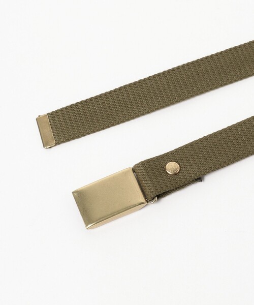 BEAMS PLUS（ビームスプラス）の「Plate Canvas Belt（ベルト・メンズ・オリーブ/ホワイト/ネイビー・L/M/XL/S）」の6枚目の写真