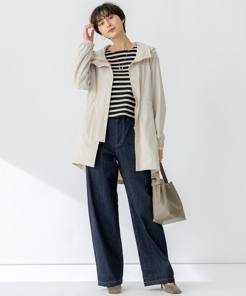 23区 S(ニジュウサンクチイサイサイズ)の「【撥水加工】ナイロン2WAYストレッチ フーデットアウター(ナイロンジャケット・レディース・グレー系/カーキ系/ベージュ系・30/32/34)」の7枚目の写真