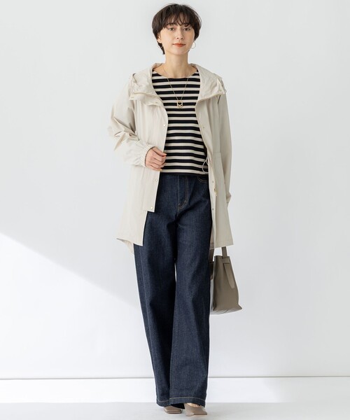 23区 S(ニジュウサンクチイサイサイズ)の「【撥水加工】ナイロン2WAYストレッチ フーデットアウター(ナイロンジャケット・レディース・グレー系/カーキ系/ベージュ系・30/32/34)」の8枚目の写真