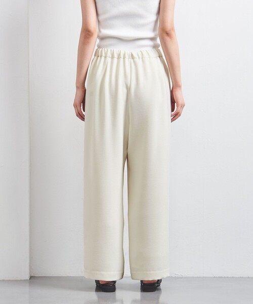 UNITED ARROWS（ユナイテッドアローズ）の「COMFY ストレート イージーパンツ WHITE -UVカット ウォッシャブル-（その他パンツ・レディース・オフホワイト・34/36/38）」の7枚目の写真