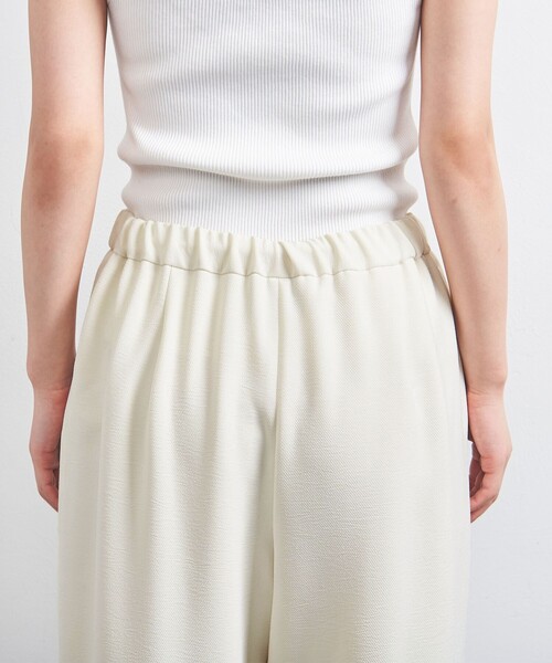 UNITED ARROWS（ユナイテッドアローズ）の「COMFY ストレート イージーパンツ WHITE -UVカット ウォッシャブル-（その他パンツ・レディース・オフホワイト・34/36/38）」の10枚目の写真