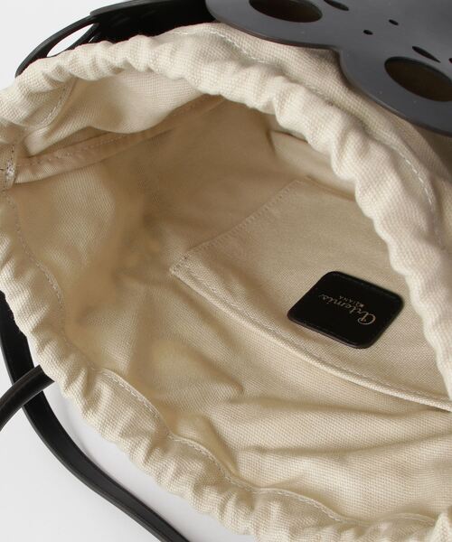 artemis by DIANA(アルテミスバイダイアナ)の「スカラップデザイン インナーバッグ付きハンドバッグ(ハンドバッグ・レディース・ブラック/アイボリー/イエロー・FREE)」の22枚目の写真