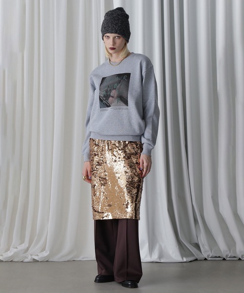 ROSE BUD（ローズバッド）の「【WEB・一部店舗限定】PHOT PRINT SWEAT（スウェット・レディース・ブラック/グレー・ONE SIZE）」の10枚目の写真