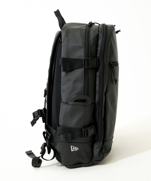 NEW ERA（ニューエラ）の「【NEW ERA/ニューエラ】SMART PACK スマートパック TPU（バックパック/リュック・メンズ・ブラック・FREE）」の5枚目の写真