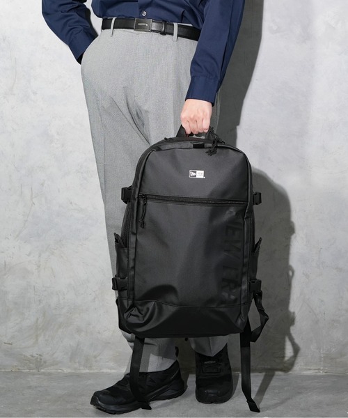 NEW ERA（ニューエラ）の「【NEW ERA/ニューエラ】SMART PACK スマートパック TPU（バックパック/リュック・メンズ・ブラック・FREE）」の3枚目の写真