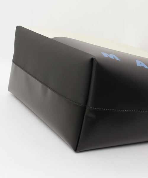 MARNI（マルニ）の「TPU COLOR BLOCKED / トートバッグ（トートバッグ・メンズ・アイボリー系・ONE SIZE）」の3枚目の写真