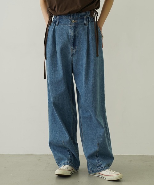デニム・ジーパン IONSEOUL tuck denim pants JE380 TUCK DENIM PANTS(デニムパンツ)|MILKFED.(ミルクフェド)の