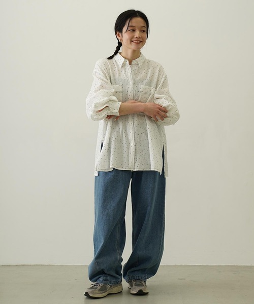 MILKFED.（ミルクフェド）の「TUCK DENIM PANTS（デニムパンツ・レディース・ライトブルー/ライトインディゴブルー/オフホワイト・M/S）」の16枚目の写真