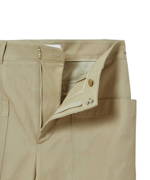 ANAYI（アナイ）の「チノポケット付きバレルパンツ（その他パンツ・レディース・カーキ/ネイビー・36/38）」の17枚目の写真