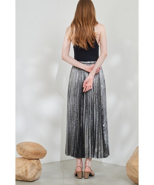 Estella.K(エステラケー)の「Siena Pleated Skirt シャイニーアコーディオンプリーツスカート(スカート・レディース・アイボリー/ブラック/シルバー・FREE)」の17枚目の写真